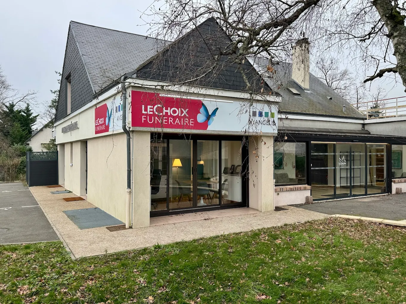 Agence des Pompes Funèbres Angelis à Orléans